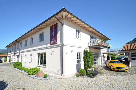 Automobile Manuel Schuster